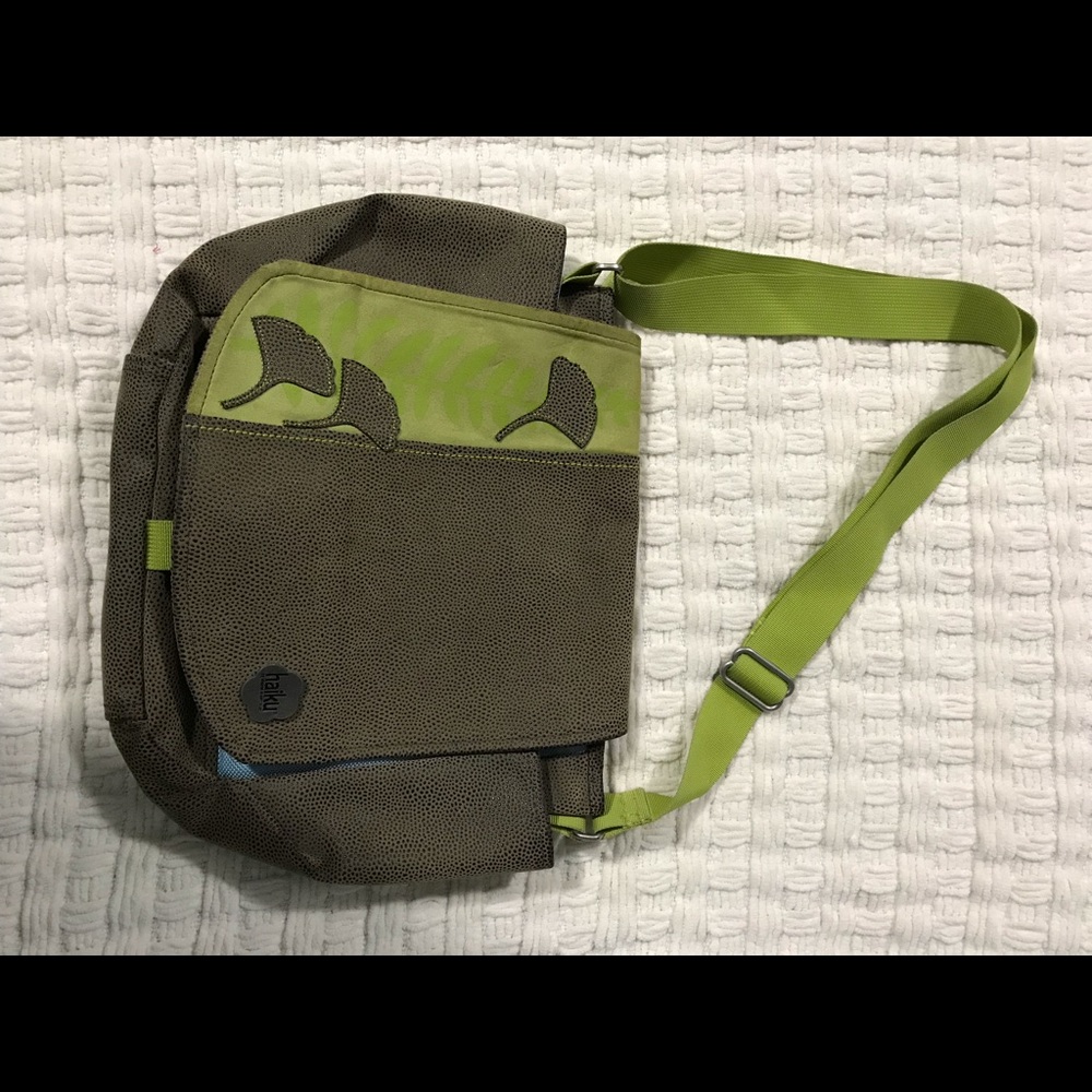 Haiku crossbody bag